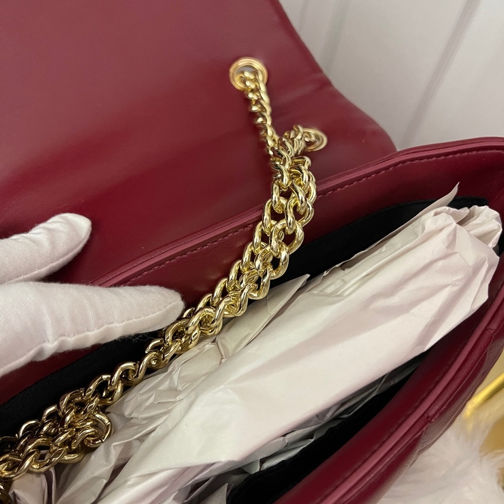 The Jazzy Raspberry Delight Shoulder Bag - Picture 6 of 8